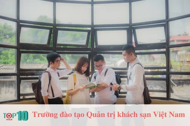 Đại học Thương mại (TMU)