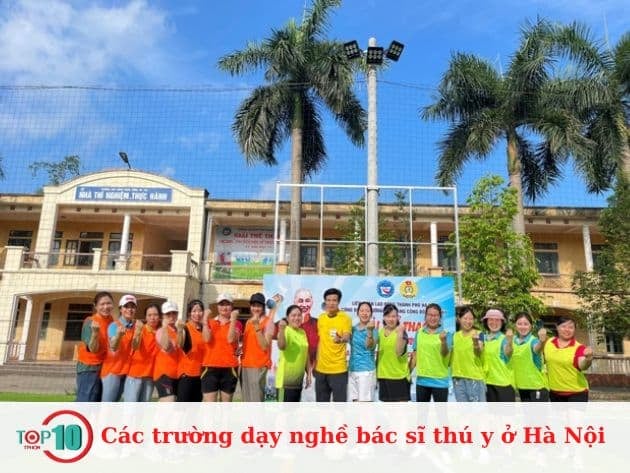 Danh sách các trường đào tạo nghề bác sĩ thú y tại Hà Nội