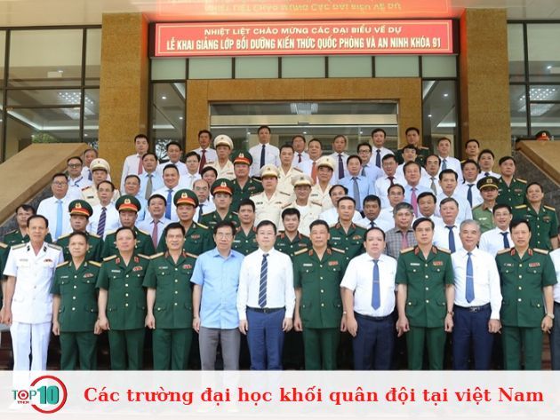 Các trường đại học quân đội tại Việt Nam