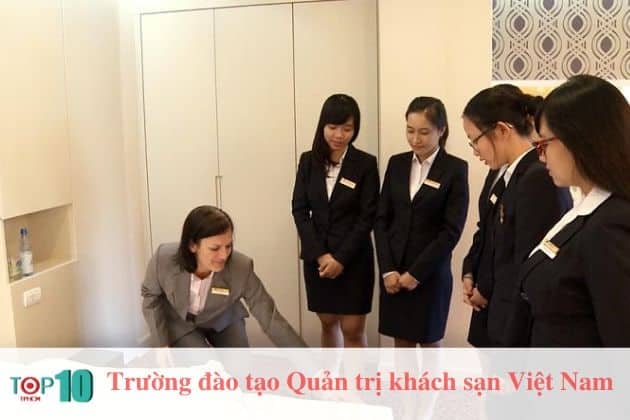 Đại học Công nghiệp TP.HCM (IUH)