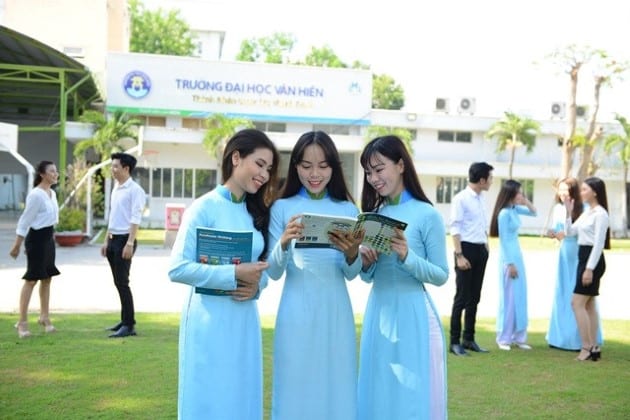 Tuyển sinh tại Trường Đại học Văn Hiến