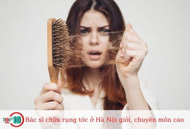 Các bác sĩ chữa rụng tóc ở Hà Nội