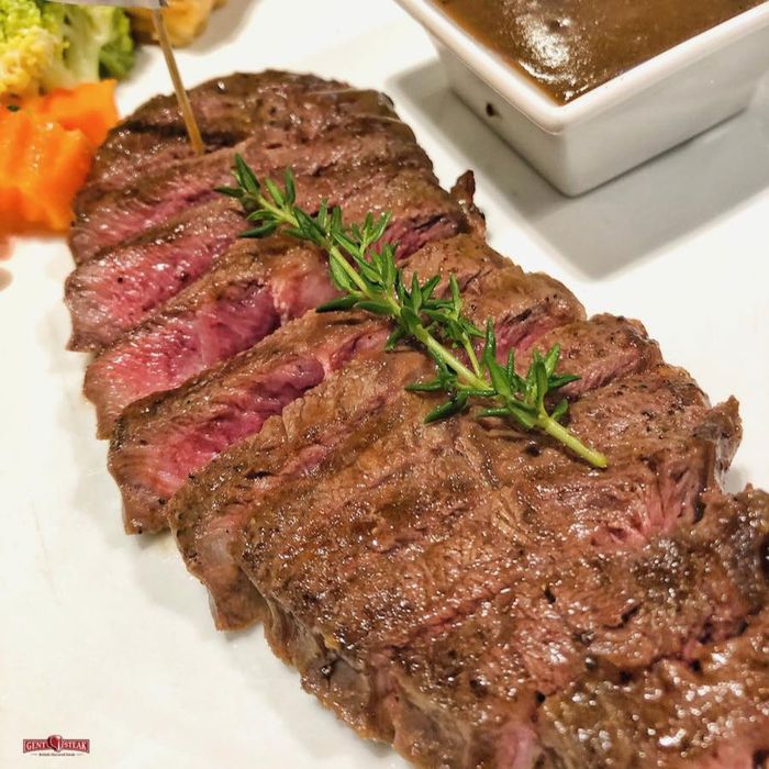 Hình ảnh 2 tại Luna Steak