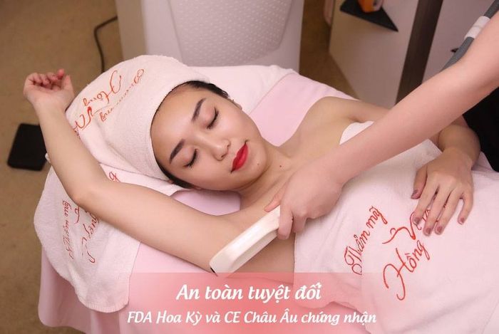 Hình ảnh Thẩm mỹ Hồng Kông 2