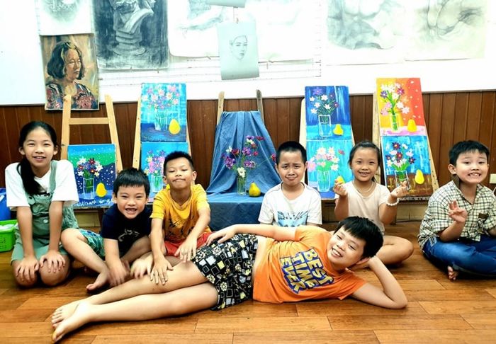 lớp học vẽ cho trẻ em ở hà nội