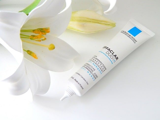 Kem trị mụn La Roche – Posay Effaclar Duo + nằm trong danh sách TOP 10 kem trị mụn tốt nhất và được ưa chuộng hiện nay