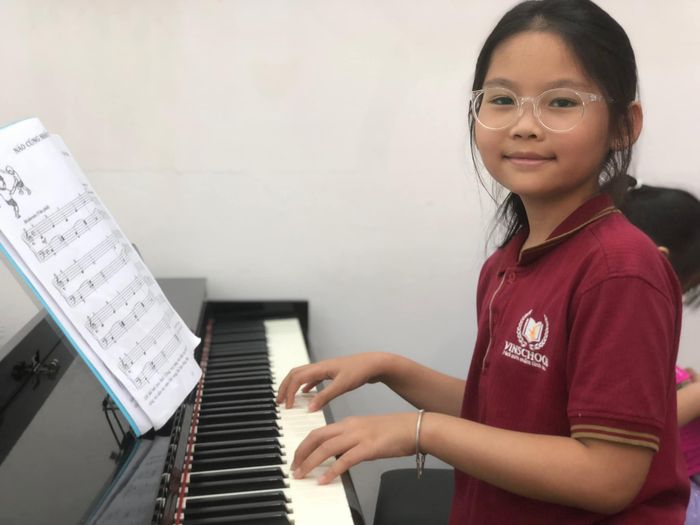 Ảnh 1 của Piano Thế Sơn