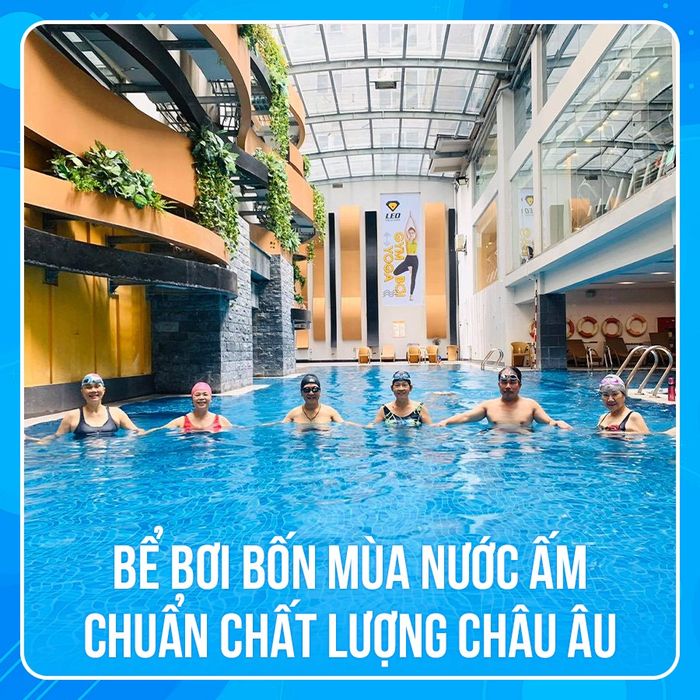 Ảnh 2 của Bể bơi bốn mùa 165 Thái Hà