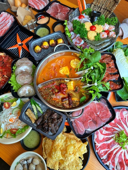 Lẩu Phan - Buffet bò Úc thỏa thích ăn uống đến khi muốn dừng lại ảnh 2