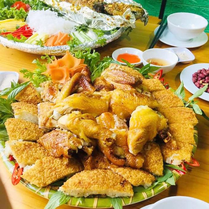 Nhà hàng Thế Giới Gà hình 1