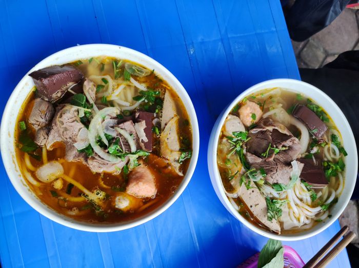 Bún Bò Huế Út My hình ảnh 2