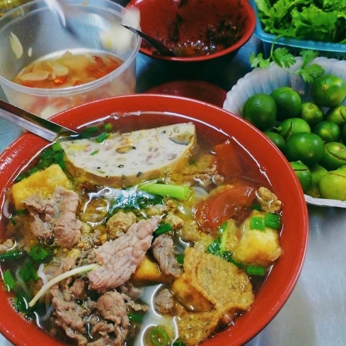 Bún riêu cá Trường Sa - Ảnh 2