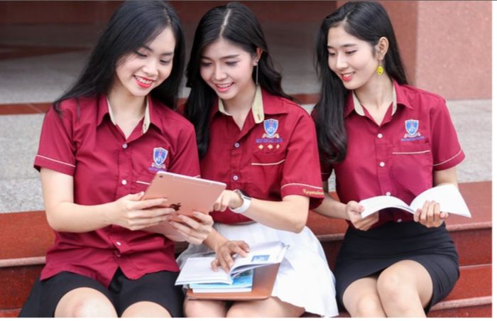 Đại Học Thương Mại ảnh 2