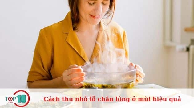 Xông hơi mặt để làm thông thoáng lỗ chân lông