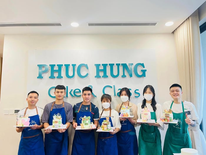 Học làm bánh tại Phúc Hưng Cake & Class - Hình 1