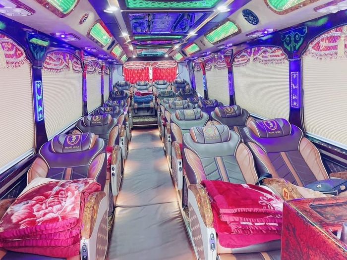 Hình ảnh Mạnh Quân Limousine 2