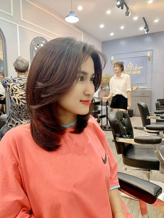 Hairsalon AVY - Chuyên Gia Uốn Tóc Hàng Đầu