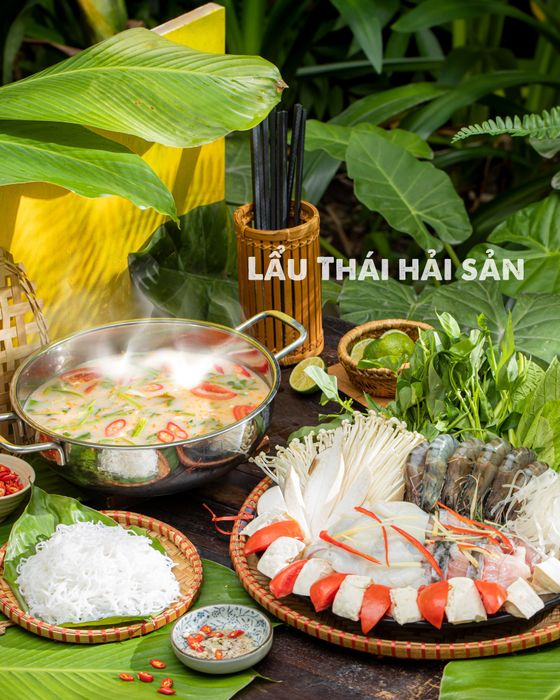 Hình ảnh Sứ Bia 1