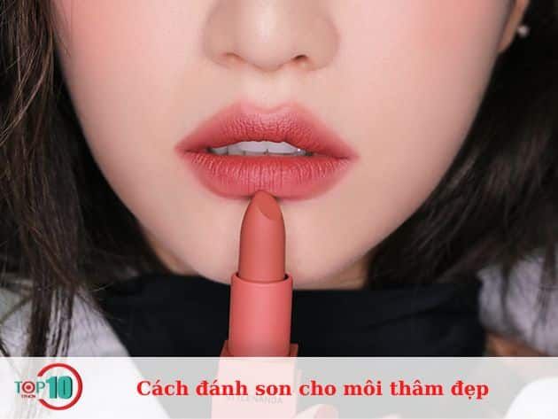 Hướng dẫn tô son cho môi thâm để đạt hiệu quả đẹp nhất