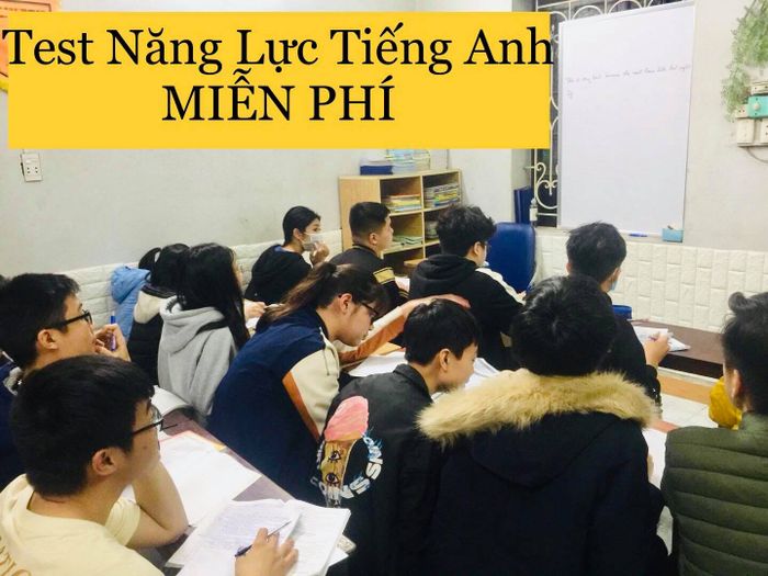 Hình ảnh lớp học Tiếng Anh Ms. Phương - Luyện thi vào lớp 10 (2)