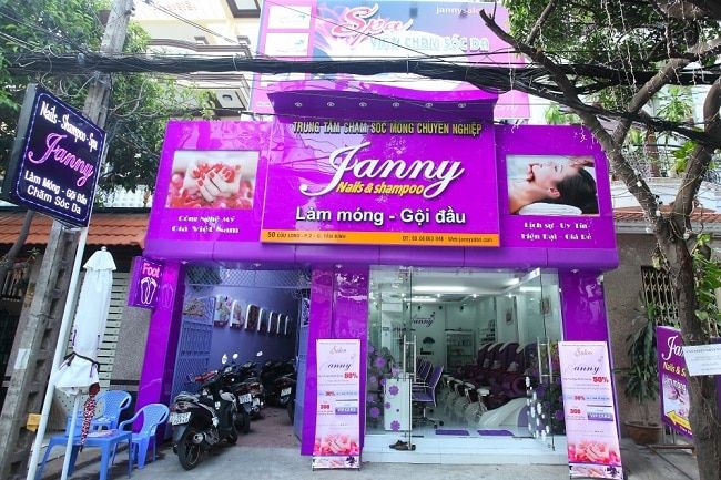 Janny Salon là một trong những tiệm nail đẹp và đáng tin cậy hàng đầu tại TP. Hồ Chí Minh