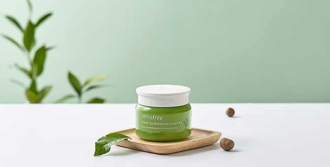 Kem dưỡng da ban đêm Innisfree Green Tea Fresh Skin