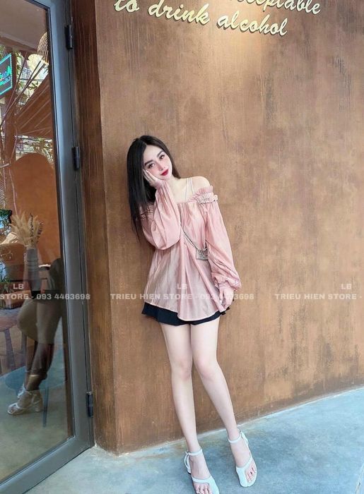 Hình ảnh 2 của Sweet Clothes