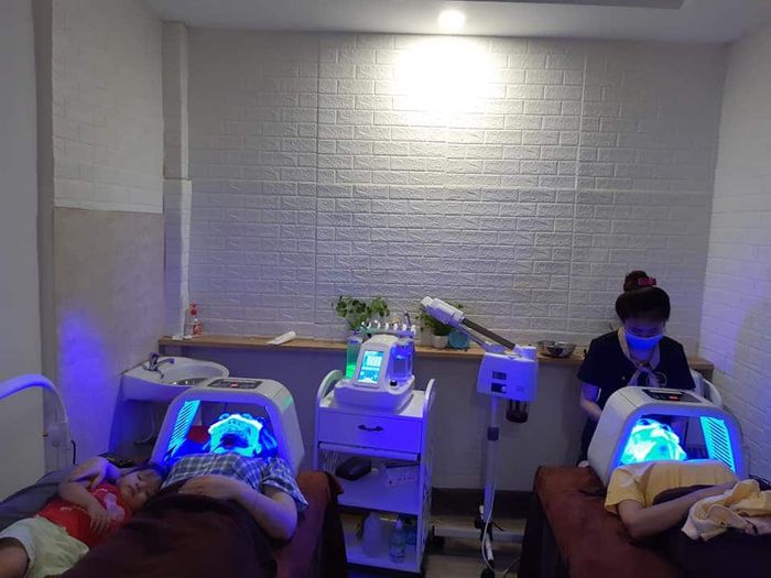 Hi Spa - Địa chỉ uy tín điều trị mụn tại Quận 2