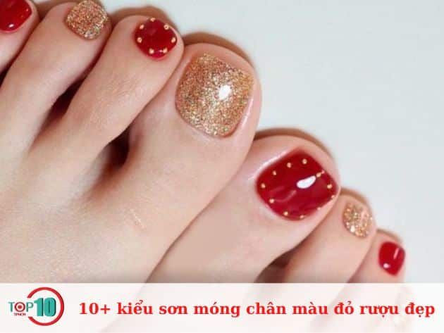 Hơn 10 mẫu sơn móng chân màu đỏ rượu đẹp mắt