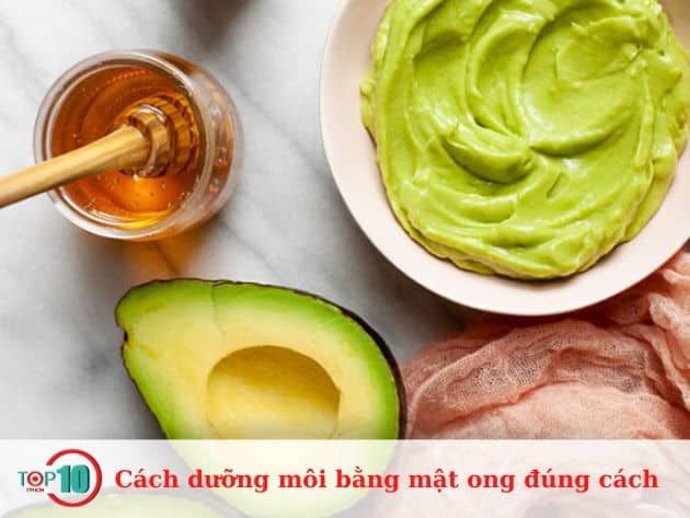 Phương pháp dưỡng môi với mật ong chuẩn xác