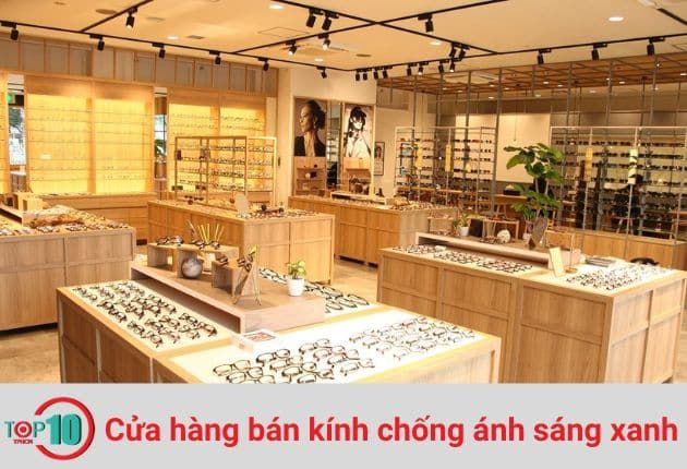 Tròng chống ánh sáng xanh tại Tiệm kính Nhà Bi rất nhẹ và có chất lượng cao.