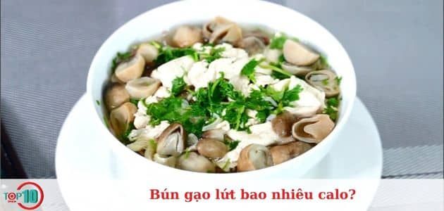 Bún gạo lứt với ức gà