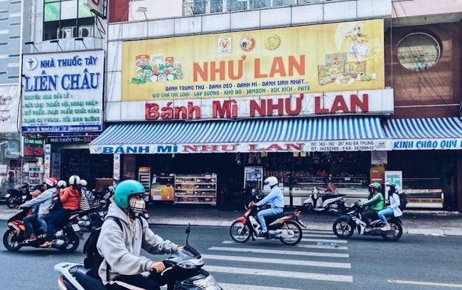 Cửa hàng bánh mì Như Lan