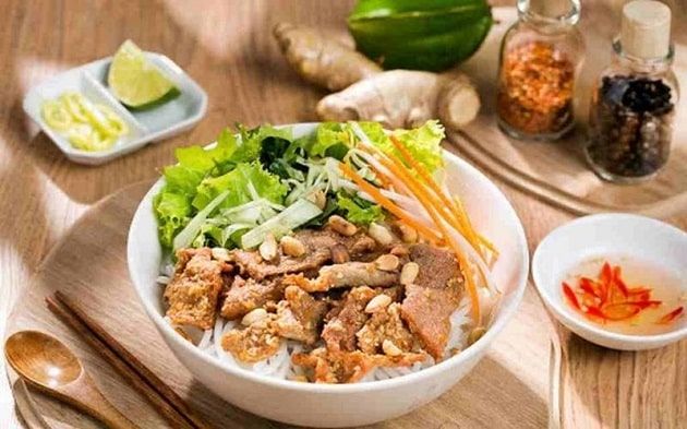 Các quán bún thịt nướng tuyệt vời tại Quận 1