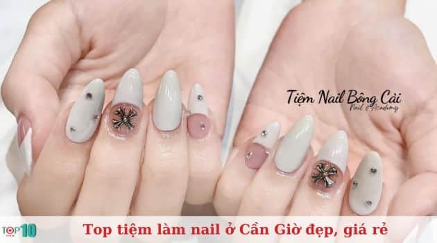 Tiệm Nail Hoa Hồng