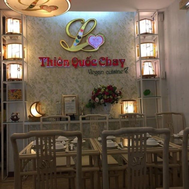 Cửa hàng đồ ăn chay tại Quận 10 | Nguồn: Thiên Quốc Chay