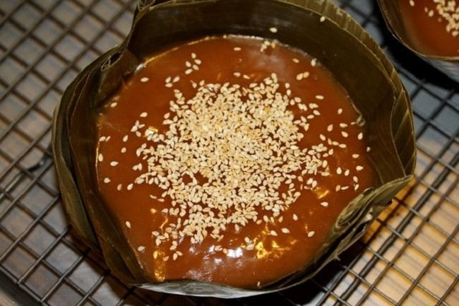 Bánh tài lồng ệp là một trong những món đặc sản Hạ Long – Quảng Ninh được yêu thích bởi du khách bốn phương