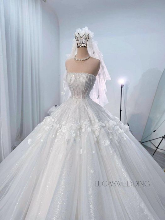 Hình ảnh Lucas Wedding 2