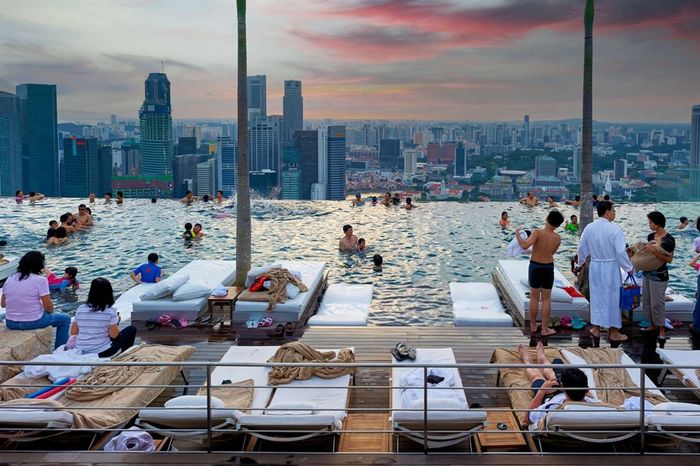 Singapore. Hồ bơi Vô cực tại Khách sạn Marina Bay Sands