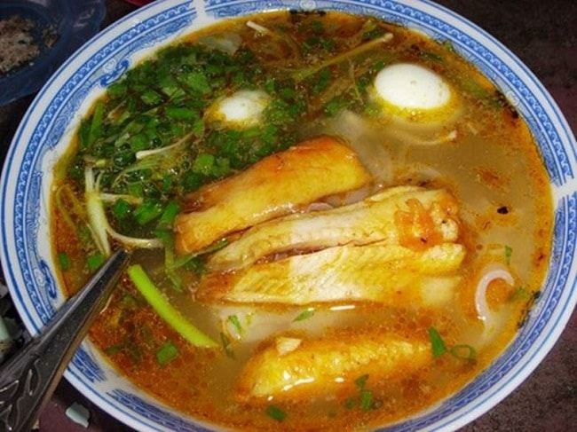 Bánh Canh Cá Lóc O Thanh nằm trong danh sách 5 địa chỉ hàng đầu để thưởng thức bánh canh cá lóc ngon tại TP Hồ Chí Minh.