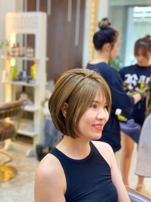 Hình ảnh Salon HOÀNG HƯNG 1