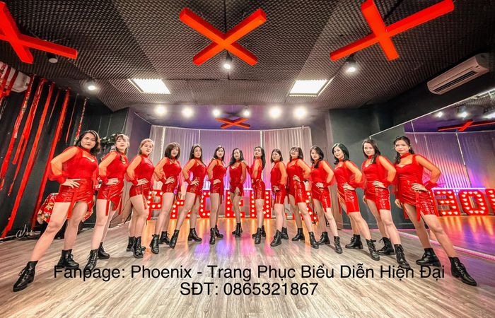 Hình ảnh 1 của Phoenix - Trang Phục Biểu Diễn Hiện Đại