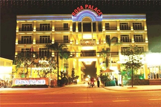 Nhà hàng tiệc cưới và hội nghị Rose Palace