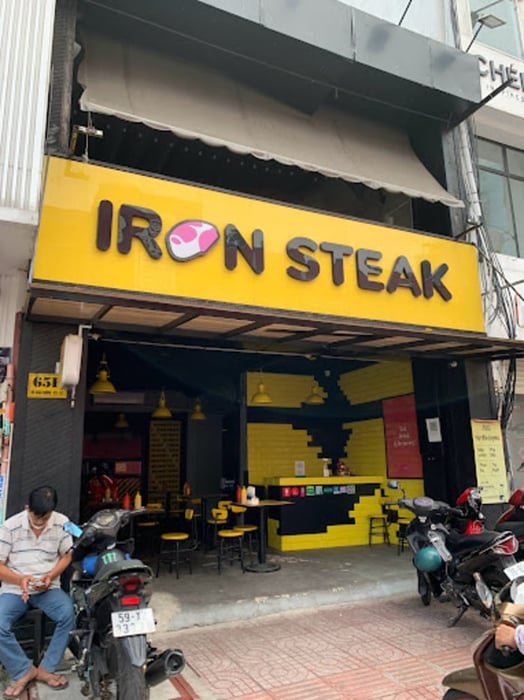 Nhà hàng Iron Steak tại Quận 3