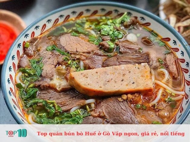 Quán Bún Bò Chú Gấu