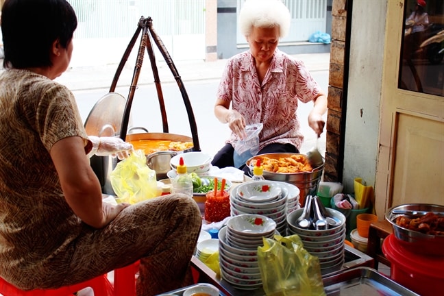 Những quán ăn trong hẻm