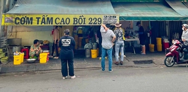 Quán Cơm Tấm Cao Bồi