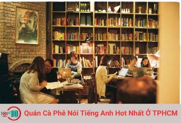 Quán Café Tiếng Anh Book Coffee