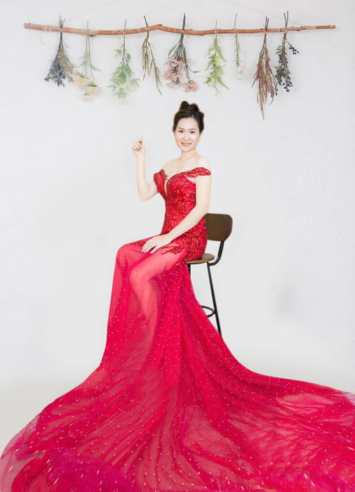 Ngọc Thúy Wedding ảnh 2