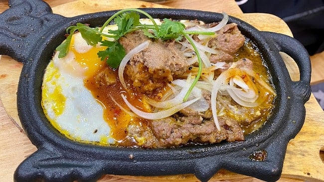 Địa chỉ của quán beefsteak nổi tiếng 3 Anh Em tại quận 12